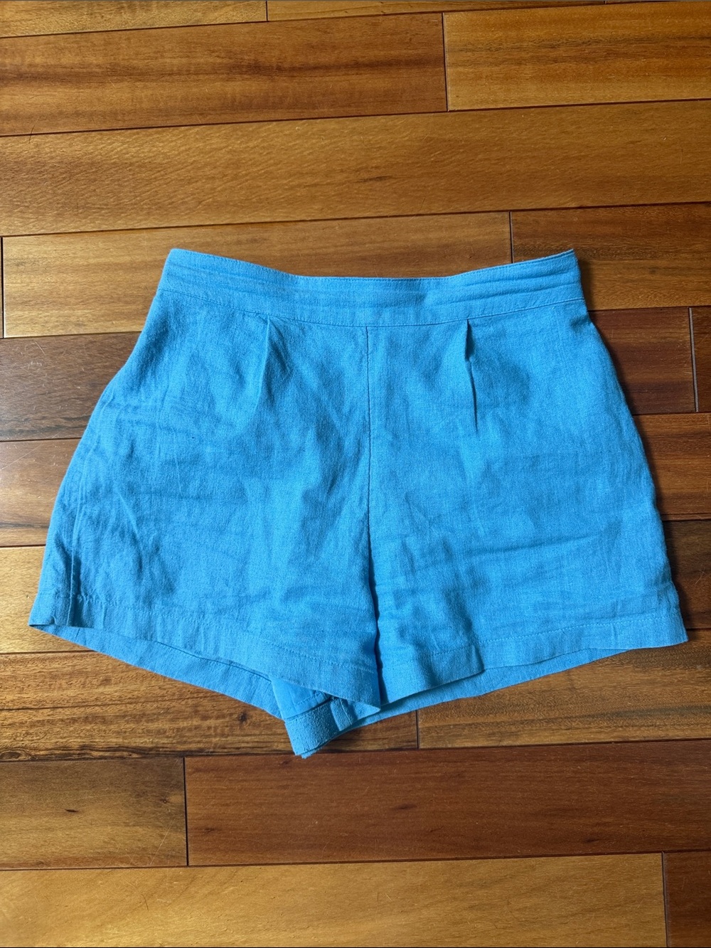 Abercrombie & Fitch Blue High-Waist Linen Shorts